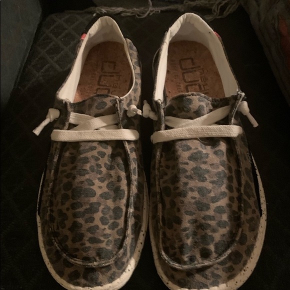 💜HEY DUDE* WENDY JUNGLE BROWN LADIES SZ9💜 - Picture 8 of 12